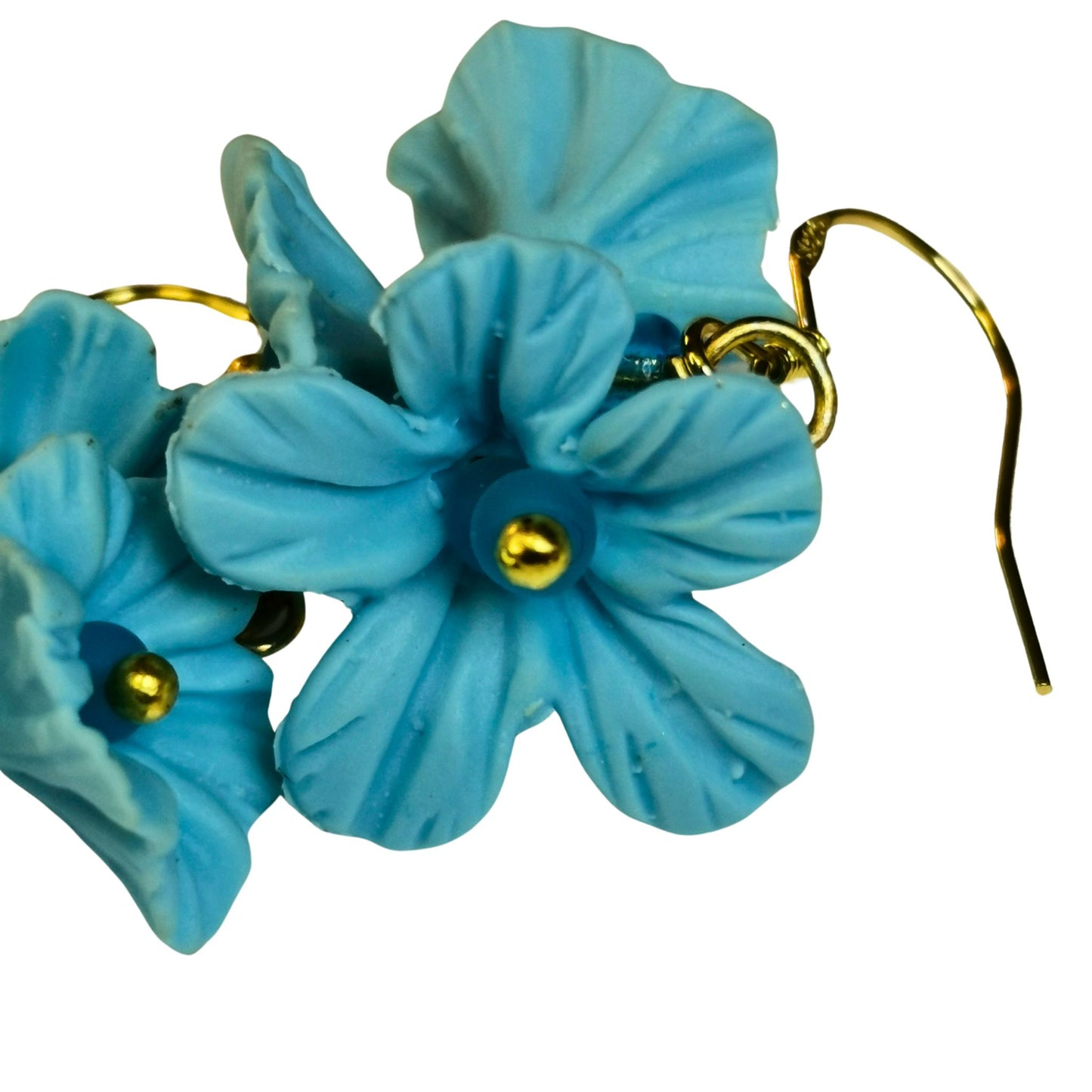 Floral earrings with seed beads