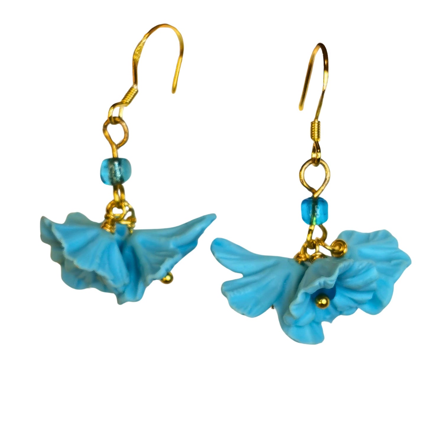 Floral earrings with seed beads