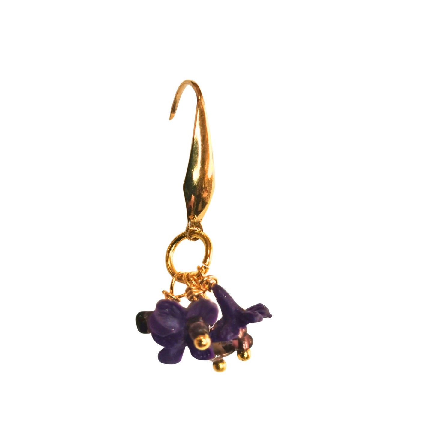 Earrings with purple flowers and amethyst beads
