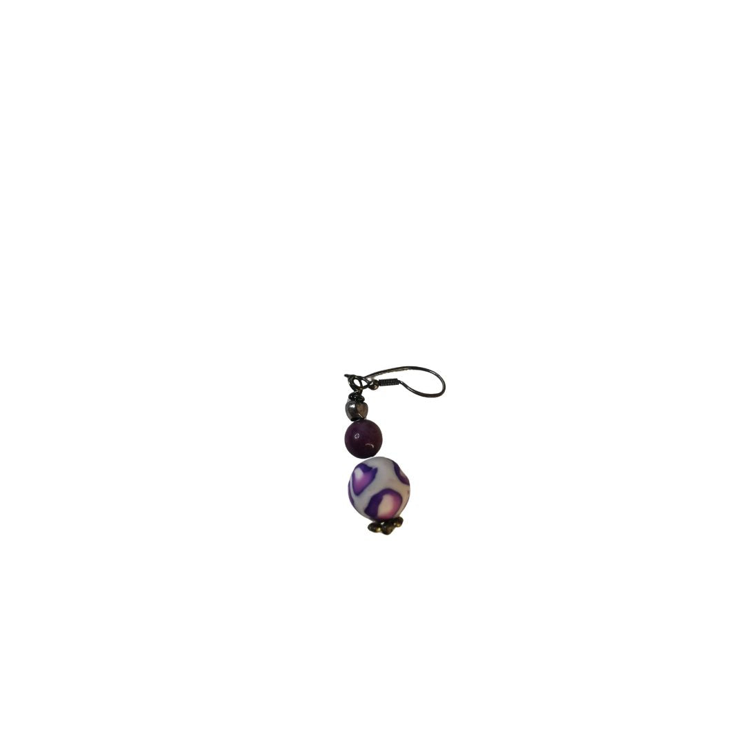 Dangling round bead purple earrings