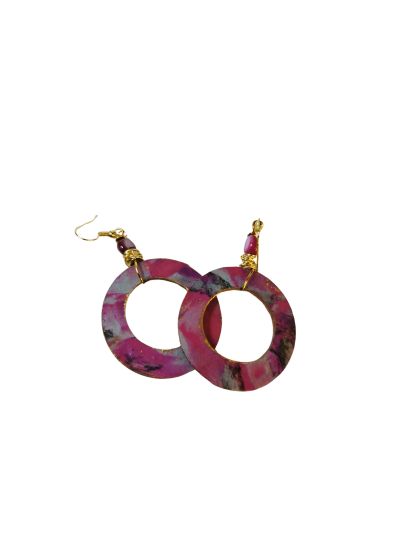 Donut earrings with golden pattern