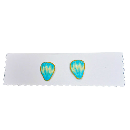 Small ear studs in turquoise/white and gold accents