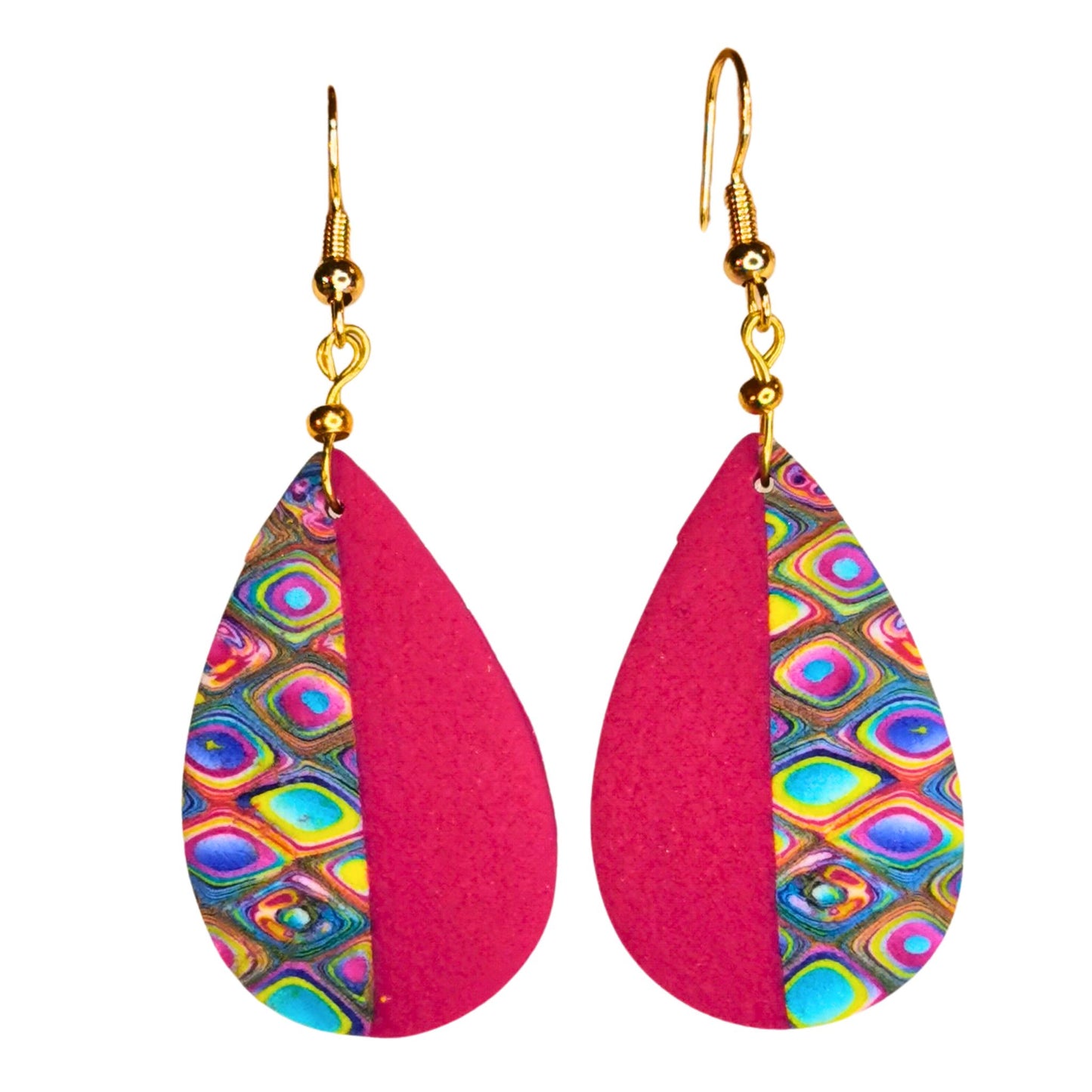 Hængeøreringe i moderne geometrisk design